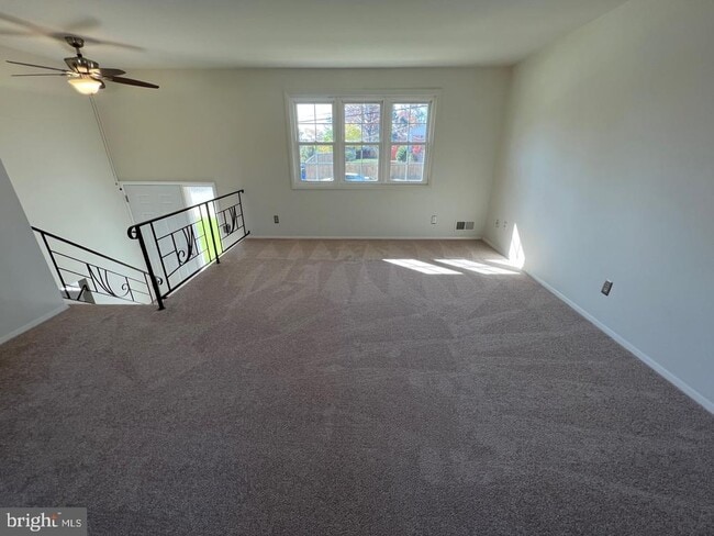 Building Photo - 14234 Chadwick Ln