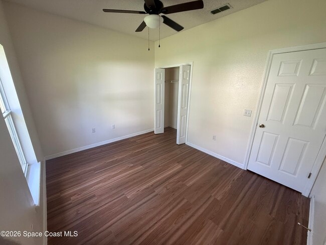 Building Photo - 2741 Woodstream Cir