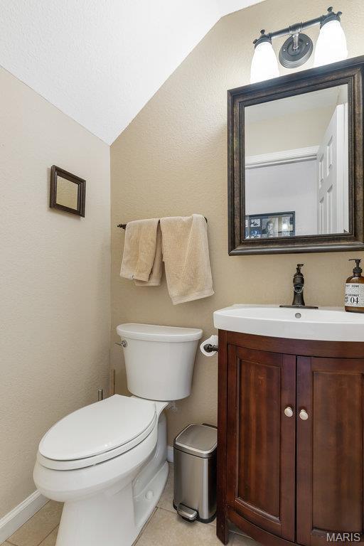 Building Photo - 2725 Timberline Dr