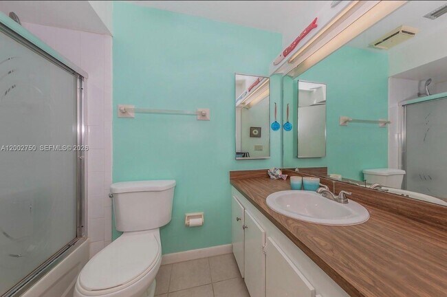 Building Photo - 6551 Coliseum Blvd