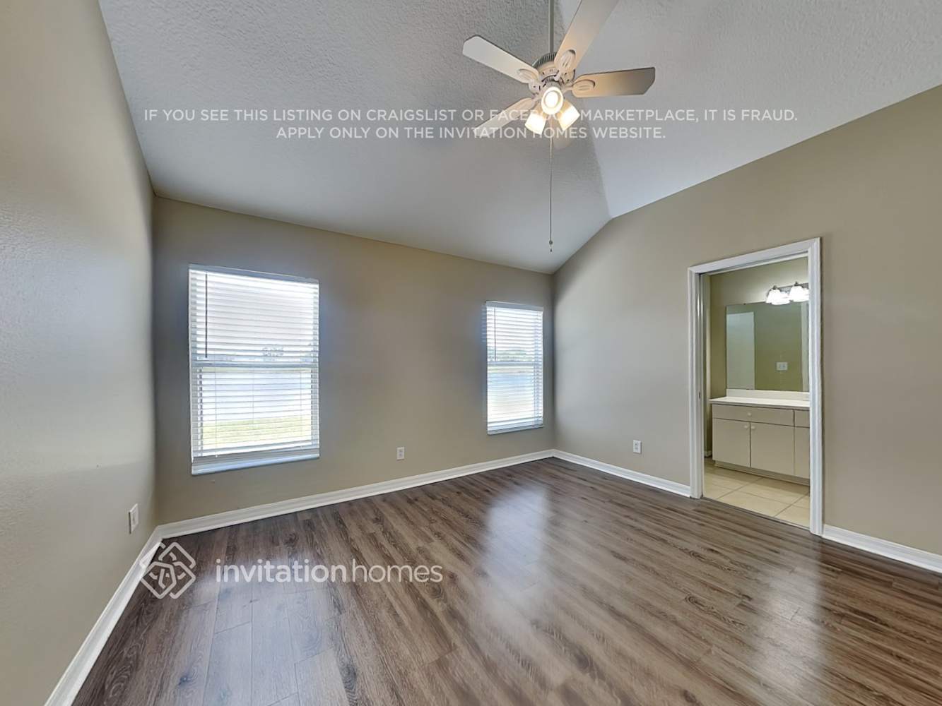 Building Photo - 10618 Lakeside Vista Dr