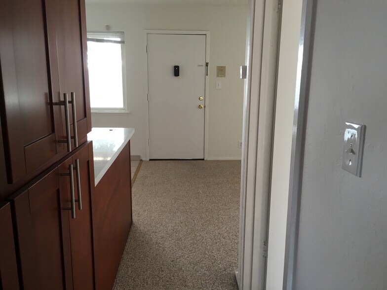 Entry Door - 2117 Rose St