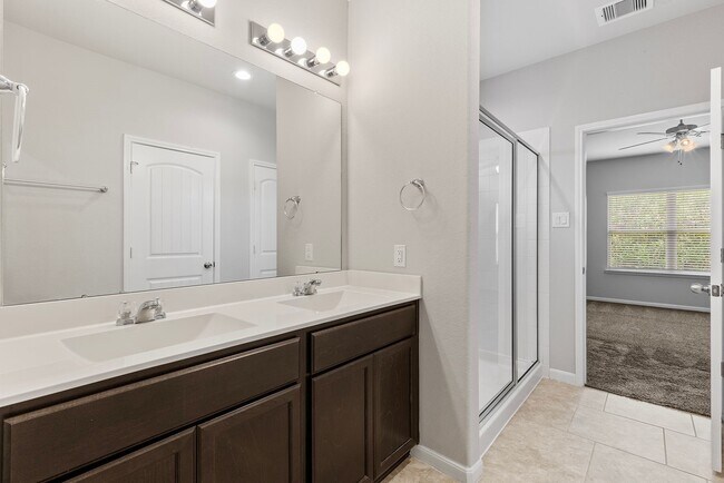 Primary Photo - 12123 Parade Park Pl