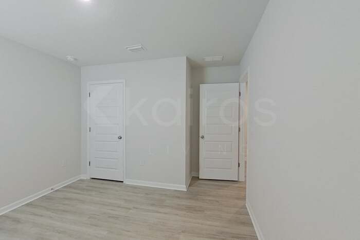 Building Photo - 4686 Malay Cir