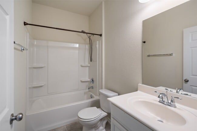 Building Photo - 2055 Lost Timbers Dr