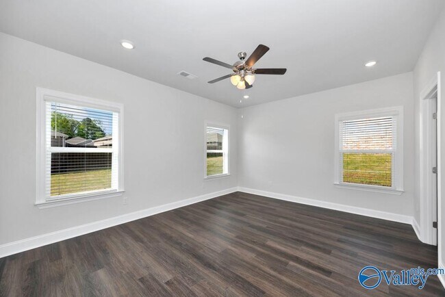 Building Photo - 23354 Worcester Ln