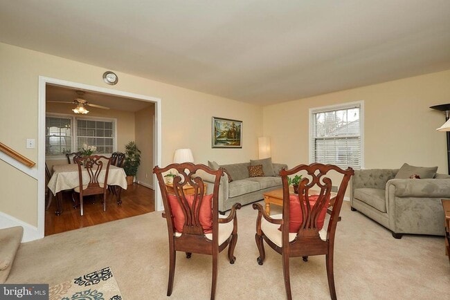 Building Photo - 3812 Wexford Dr
