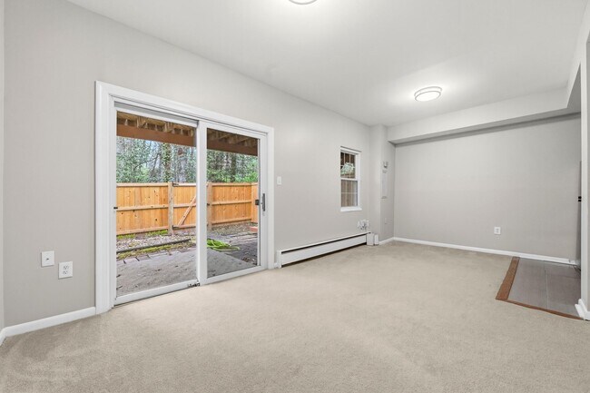 Building Photo - 10058 Chestnut Wood Ln
