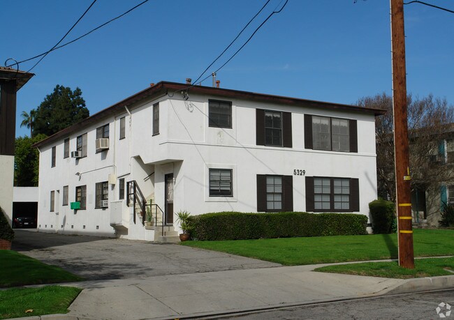 Building Photo - 5329 Vantage Ave