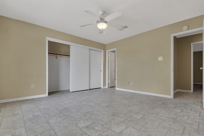 Building Photo - 2203 Place Rebecca Ln