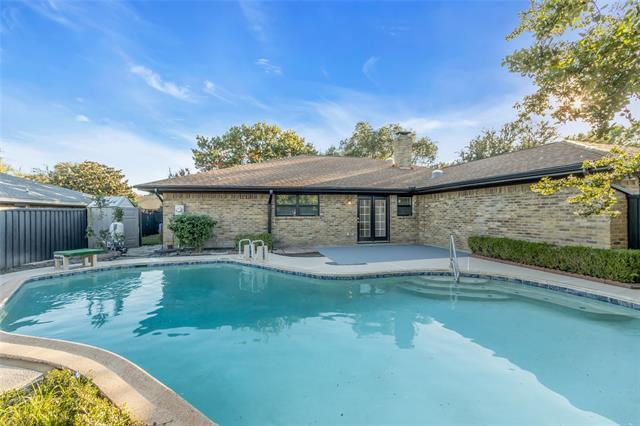 Building Photo - 2517 Delmar Dr