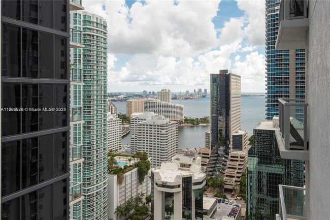 Building Photo - 1050 Brickell Ave