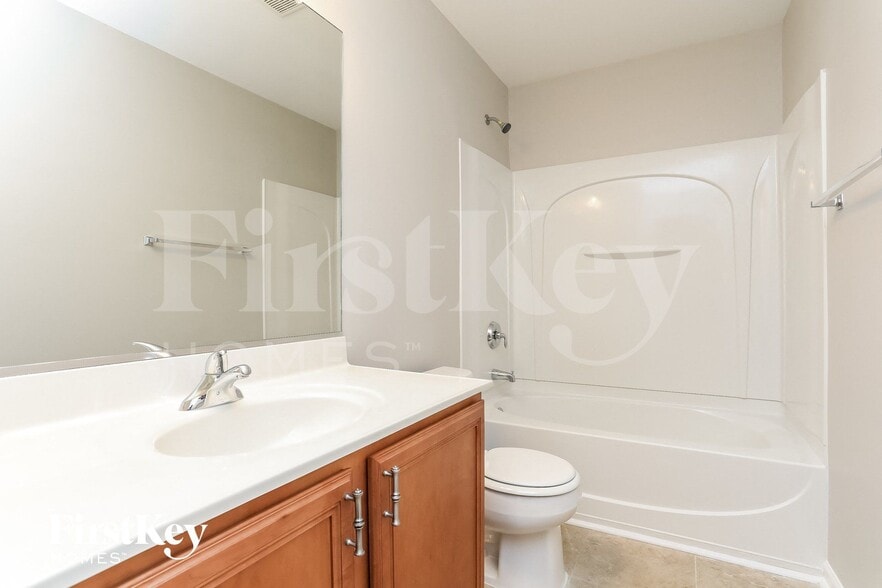 Building Photo - 5390 Esher Drive