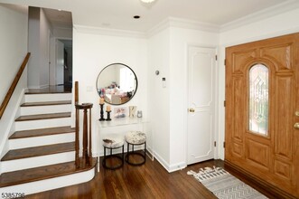 Building Photo - 3 Garvey Pl