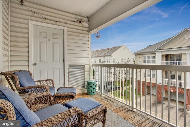 Building Photo - 42480 Rockrose Square