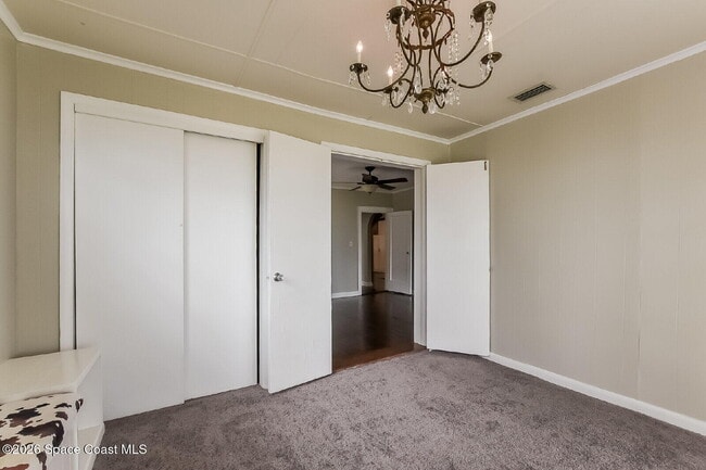 Building Photo - 1428 Riverside Dr