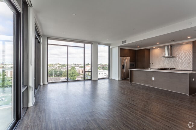 Living Room - St. Andrie At Buffalo Heights