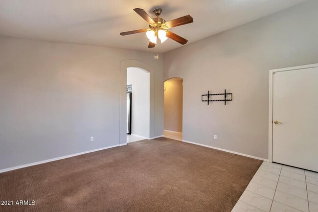 Building Photo - 9923 E Dragoon Cir