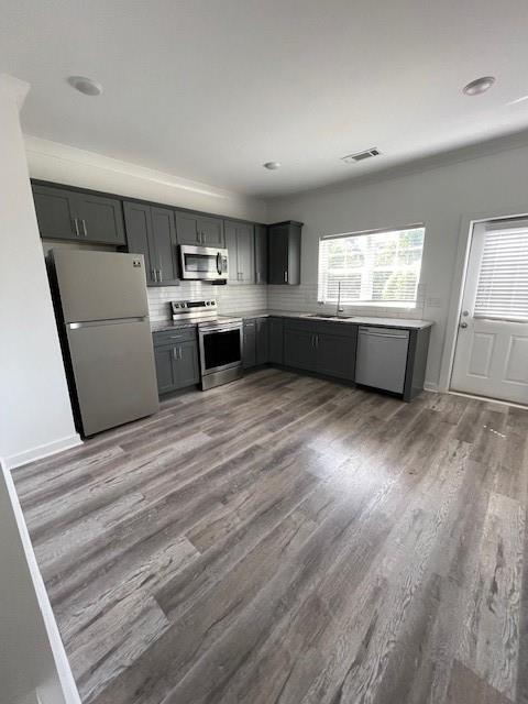Building Photo - 2015 Ocean Dr NW