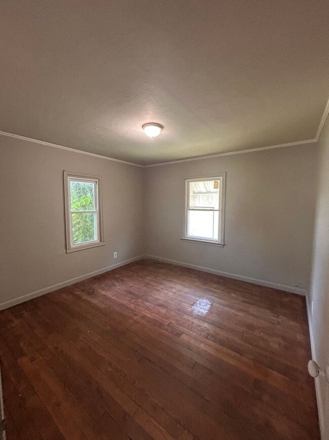Building Photo - 4223 Lillie St