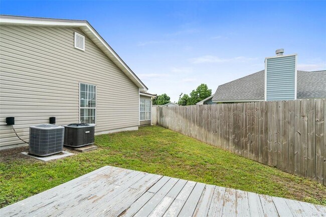 Building Photo - 7581 Kelsey Dr