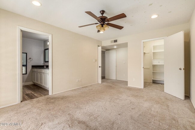 Building Photo - 1829 W Orchid Ln