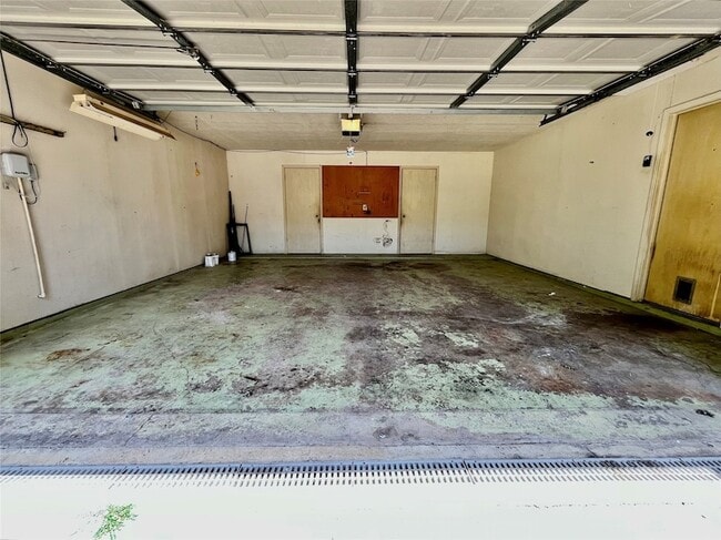 Building Photo - 116 Mill Pond Rd