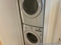 Building Photo - 65 Cameron St