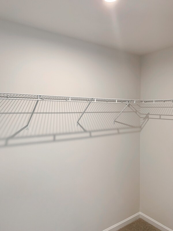 Building Photo - 830 S Buncombe Rd