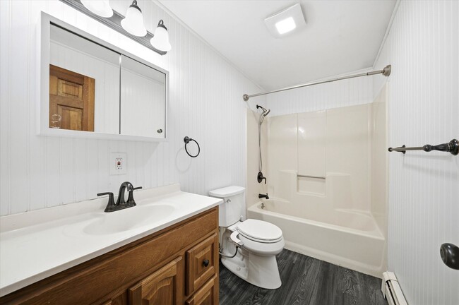 Building Photo - 24 Etta Ln