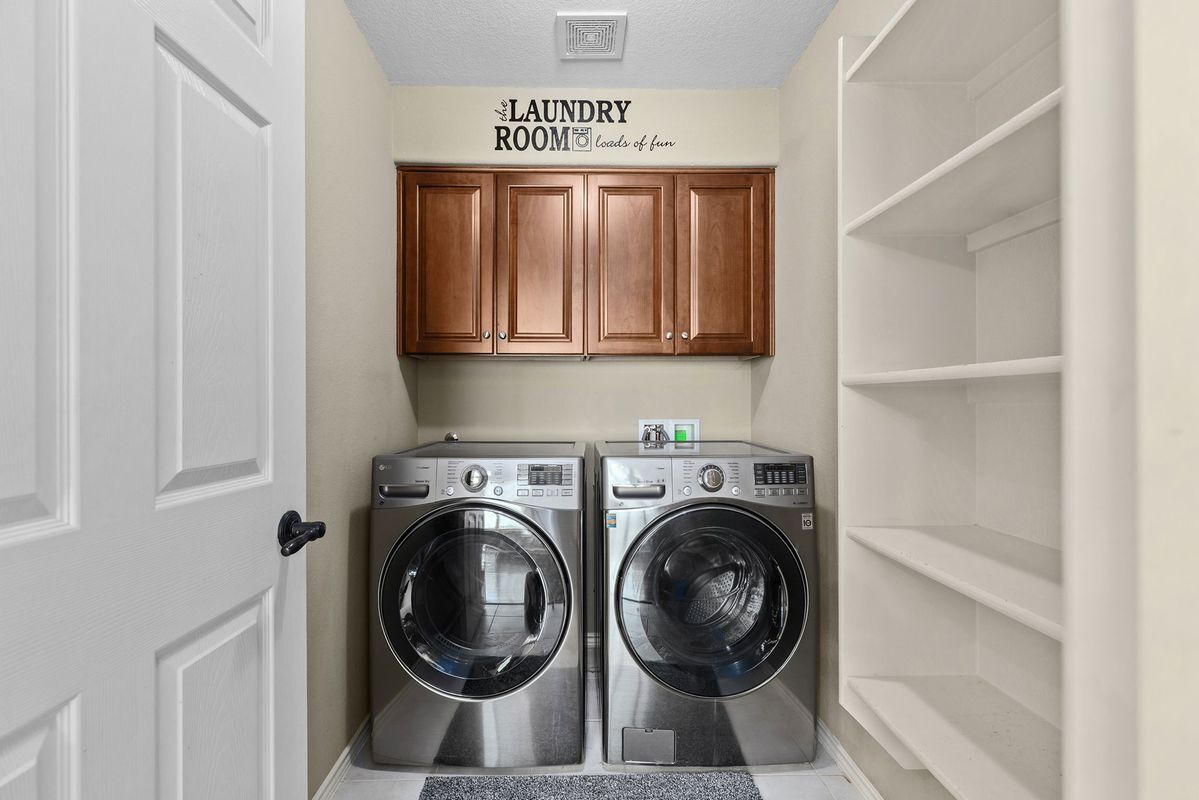 Building Photo - 1621 Westmeadow Trail