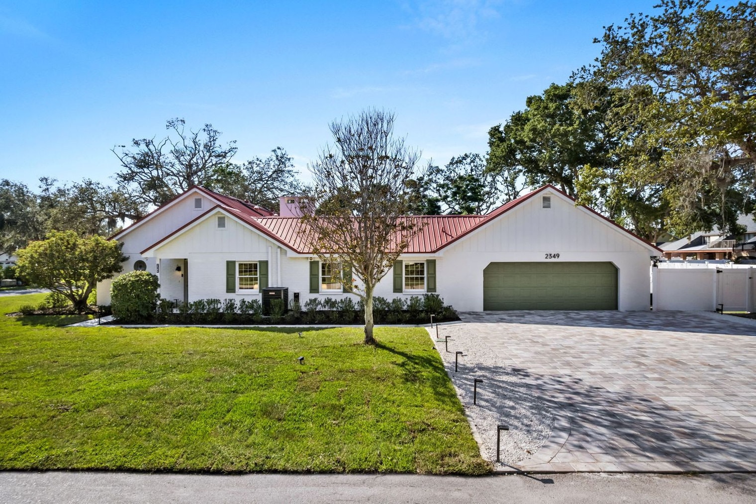 Building Photo - 2349 Kings Point Dr