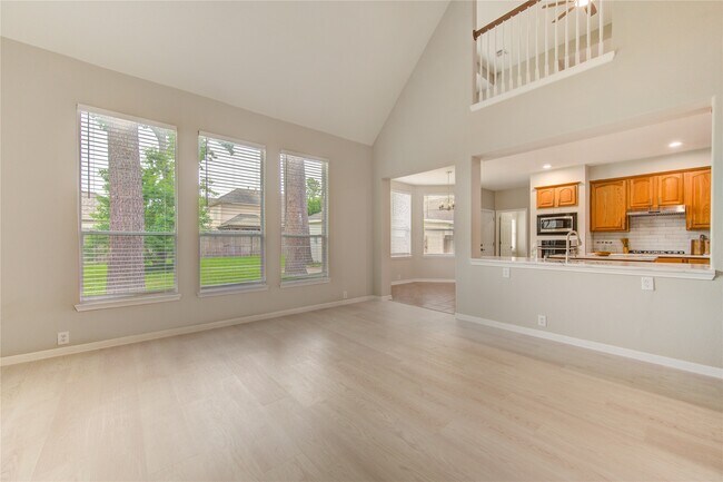 Building Photo - 11706 Canyon Breeze Dr