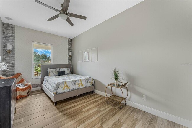 Building Photo - 13333 Zori Ln