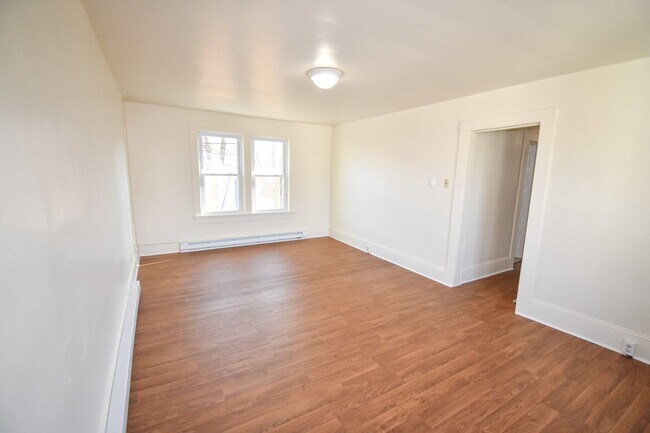 Building Photo - RDBSR108