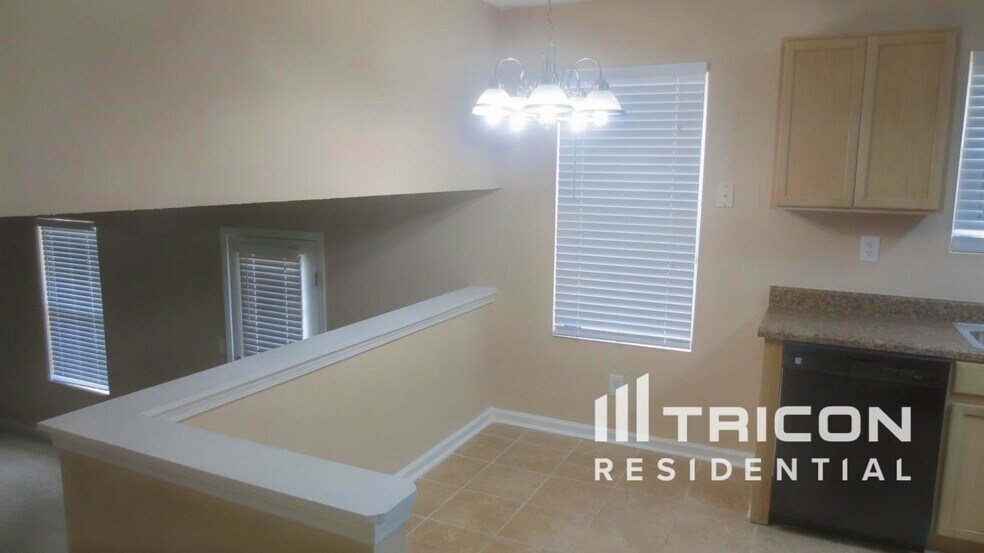 Building Photo - 7447 Edenberry Way