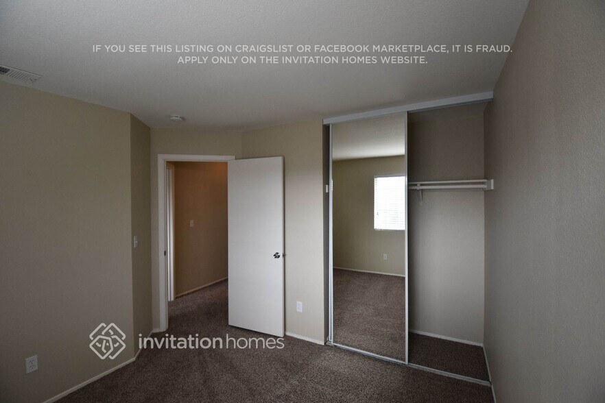 Building Photo - 260 Cimarron Dr