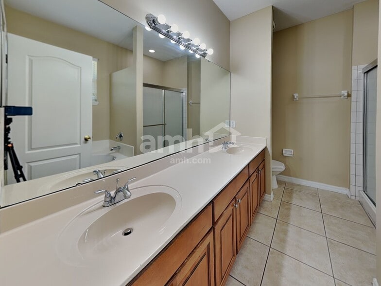Building Photo - 1838 Madison Ivy Cir