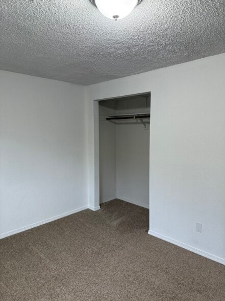 Building Photo - 6145 SW Shannon Ct