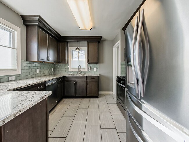 Building Photo - AVAILABLE NOW! Beautifully Updated 3-Bedroom Home with High-End Finishes!