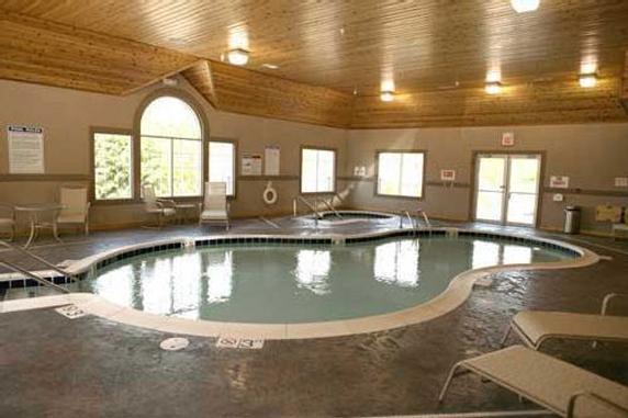 Indoor Pool/Hot Tub - Autumn Ridge