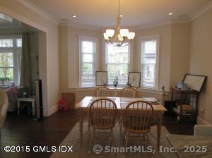 Building Photo - 103 E Elm St