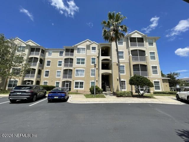 Building Photo - 7801 Point Meadows Dr
