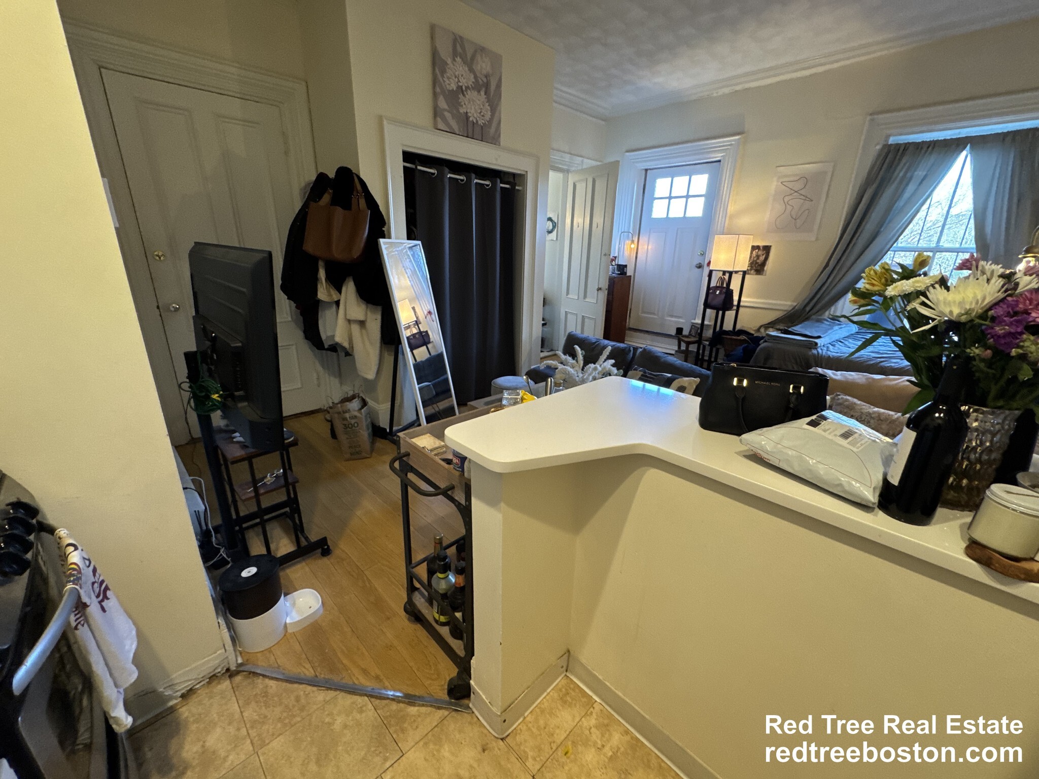 Building Photo - 554 Massachusetts Ave