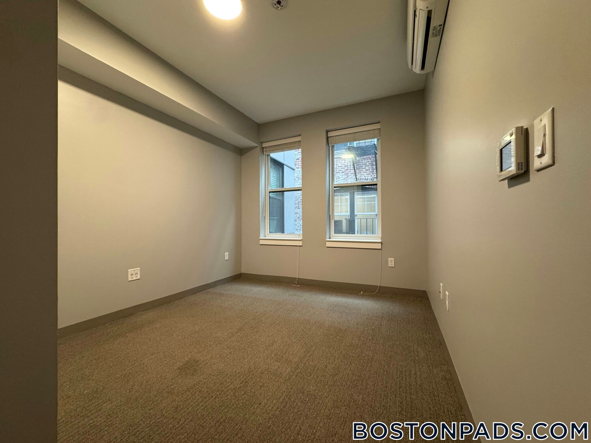 Building Photo - 100 Hemenway St