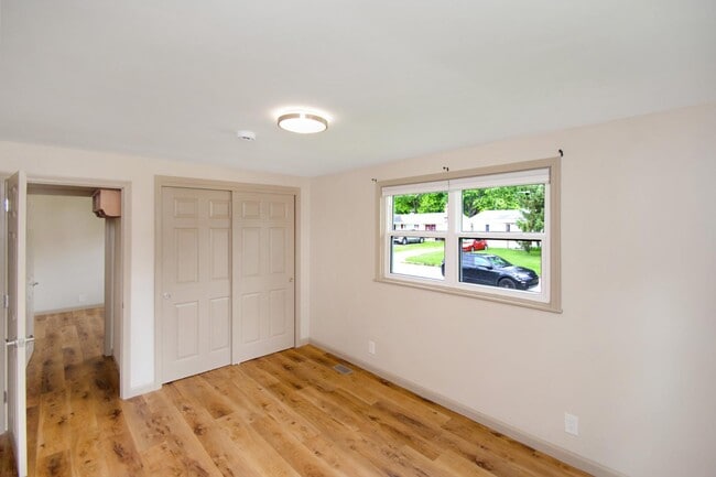 Building Photo - 169 Wilmar Ave