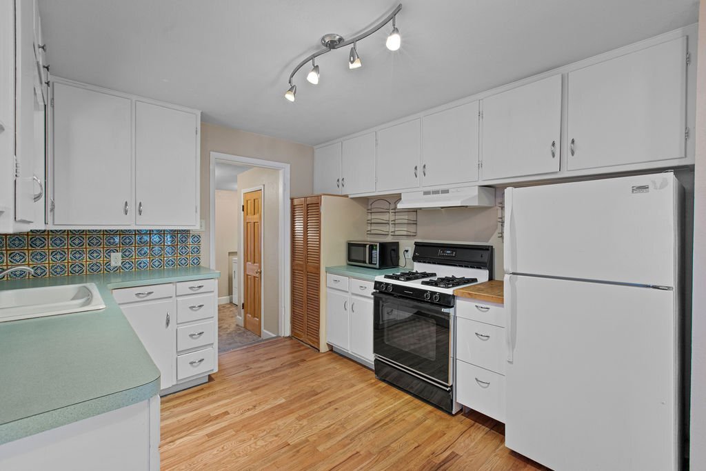 Building Photo - 1504 Westview Ave