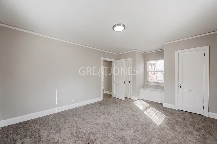 Building Photo - 1937 Bullard St