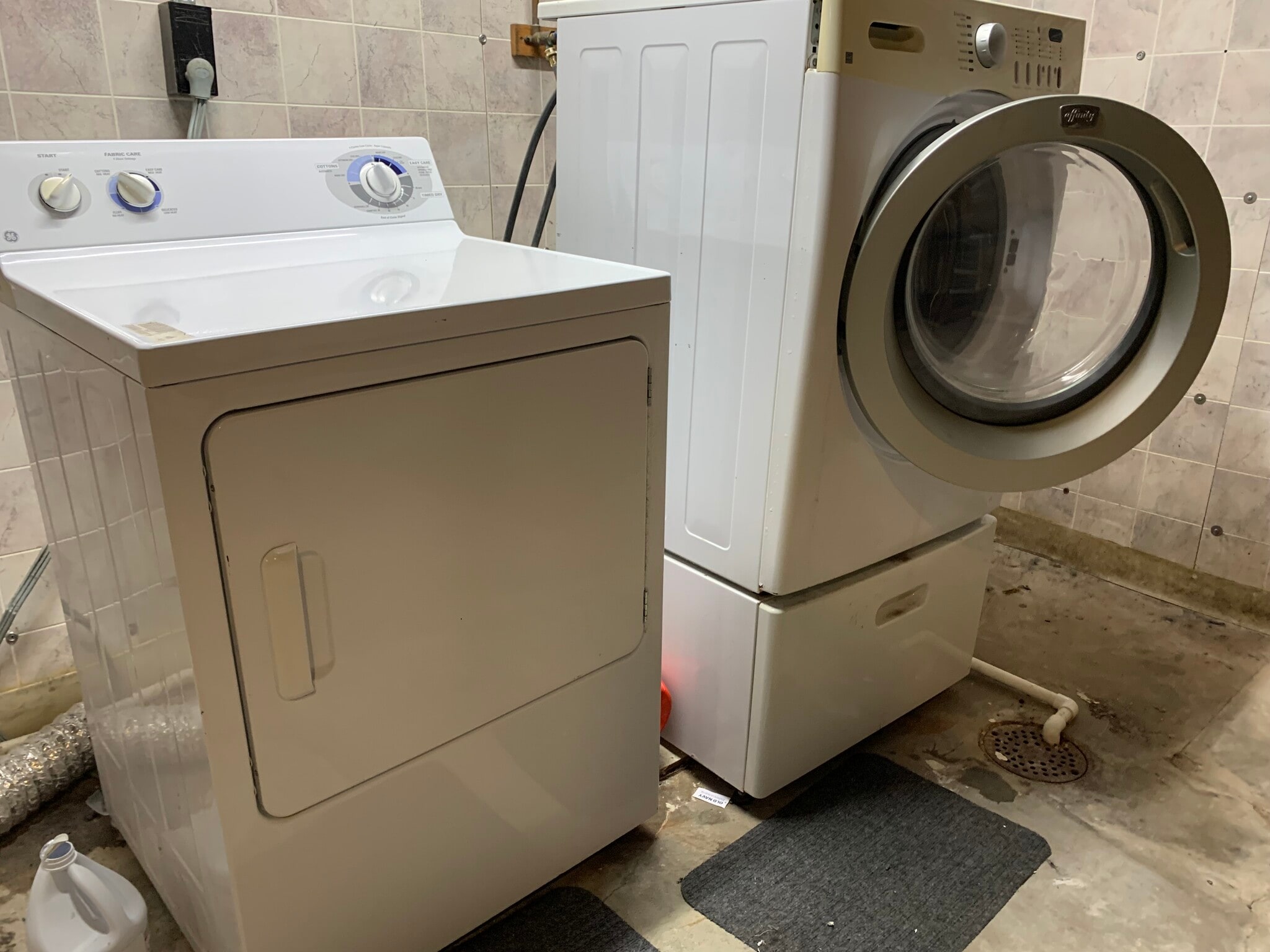 Laundry in basement - 8 Hillside Ave