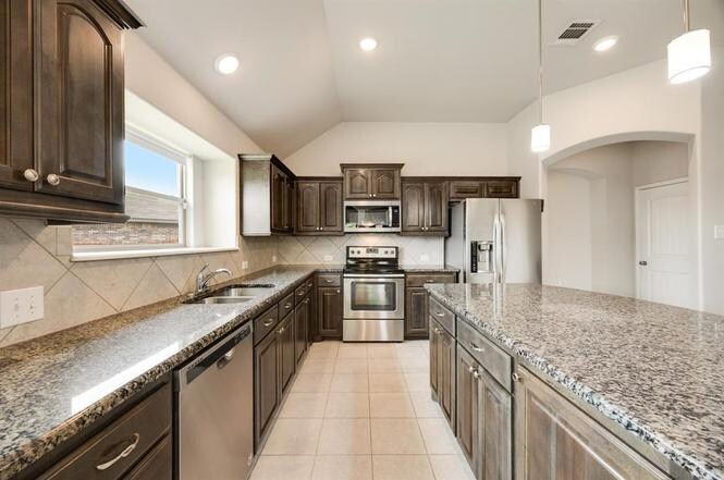 Building Photo - 2133 Blakely Ct